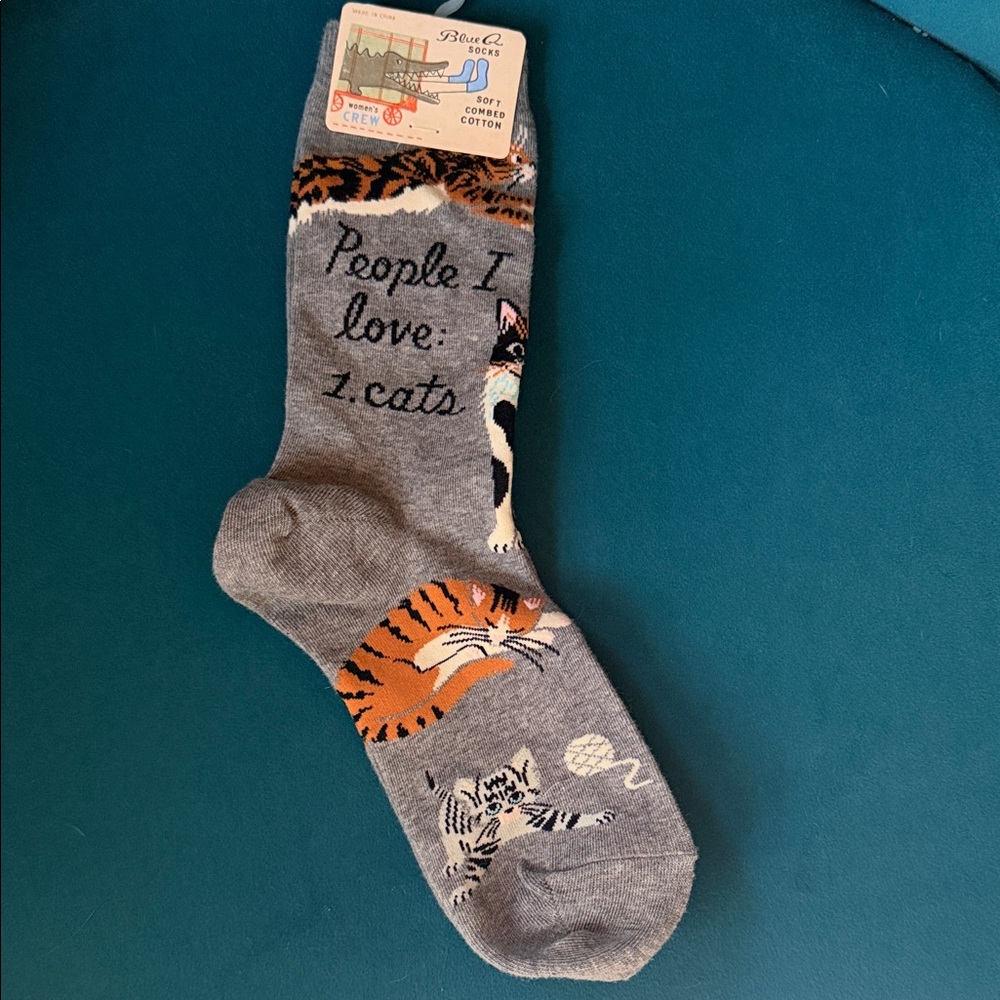 NWT Blue Q Gray Socks with Orange & Black Cat Design